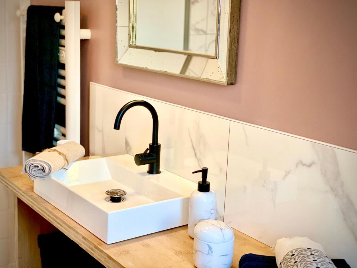 Appartement Le Lit De L Odet Кимпер Екстериор снимка